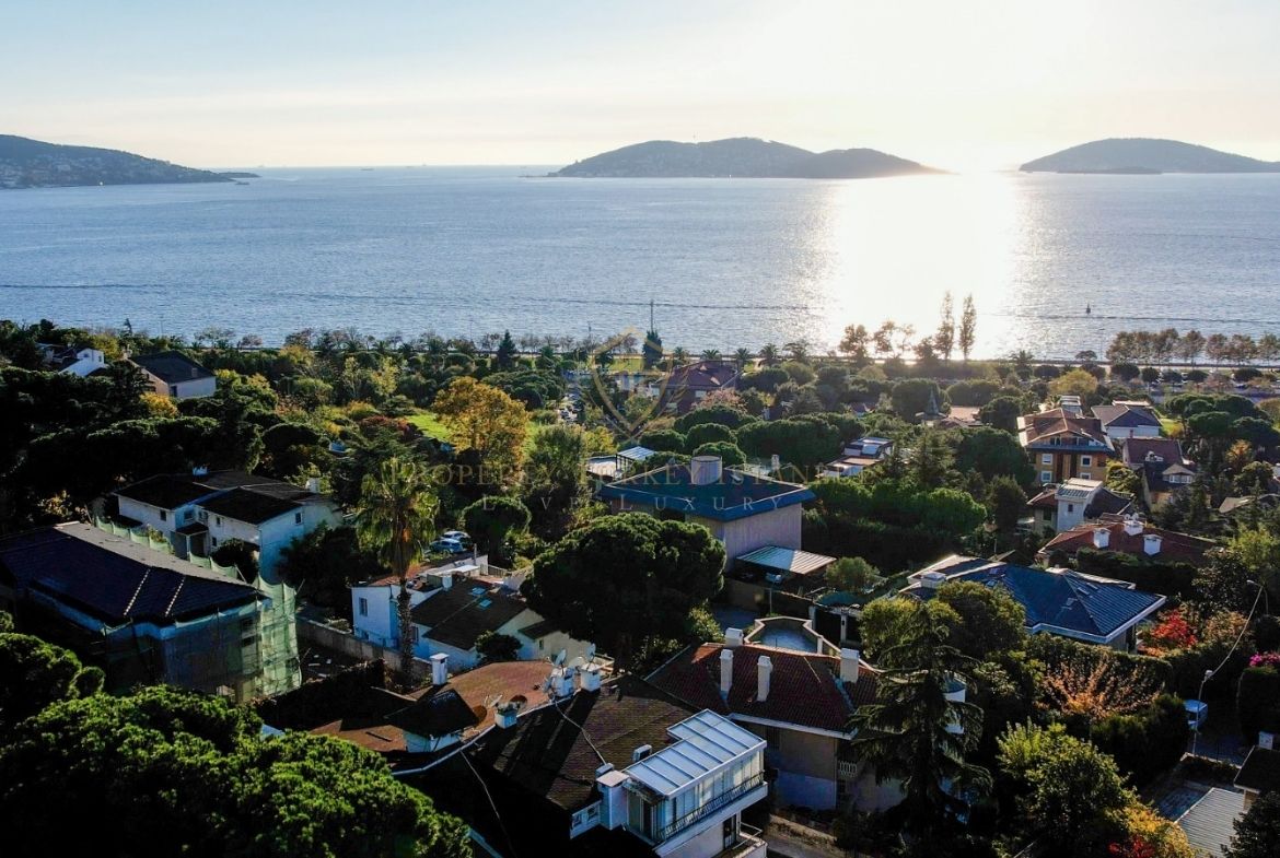 Drogos Islands View Villa For Sale