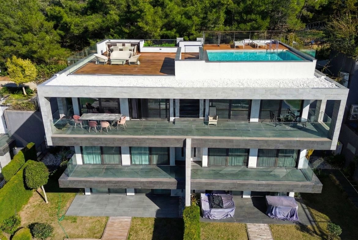 Ofton Miramar Penthouse
